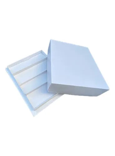 cod: 3648 (10u) CAJA BLANCA PARA MASAS SALADITOS 4 DIV 10 - medida: 25x20x10